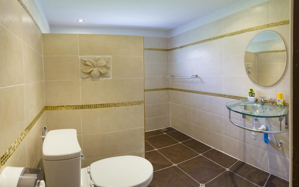 Ratana Villa - Pattaya Holiday House Walking Street 7 Bedrooms ภายนอก รูปภาพ