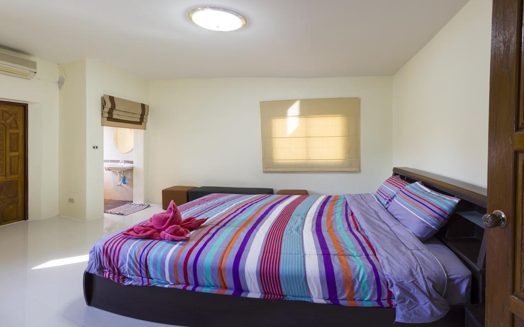 Ratana Villa - Pattaya Holiday House Walking Street 7 Bedrooms ภายนอก รูปภาพ